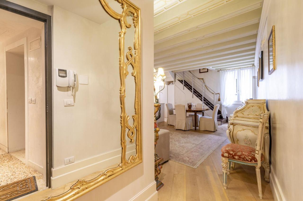 Gondola Luxury - Campo Santi Filippo E Giacomo By Wonderful Italy 威尼斯 外观 照片