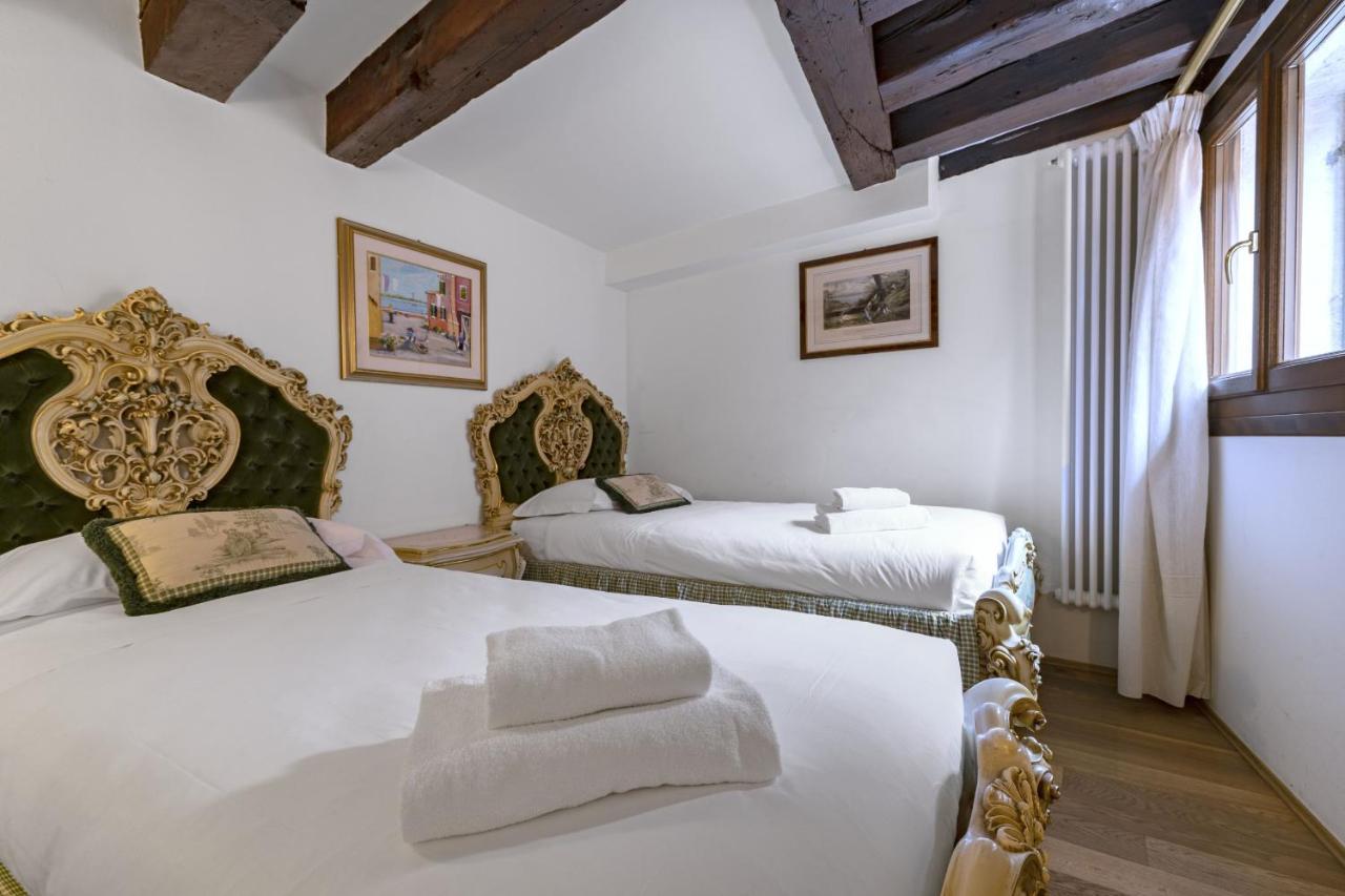 Gondola Luxury - Campo Santi Filippo E Giacomo By Wonderful Italy 威尼斯 外观 照片