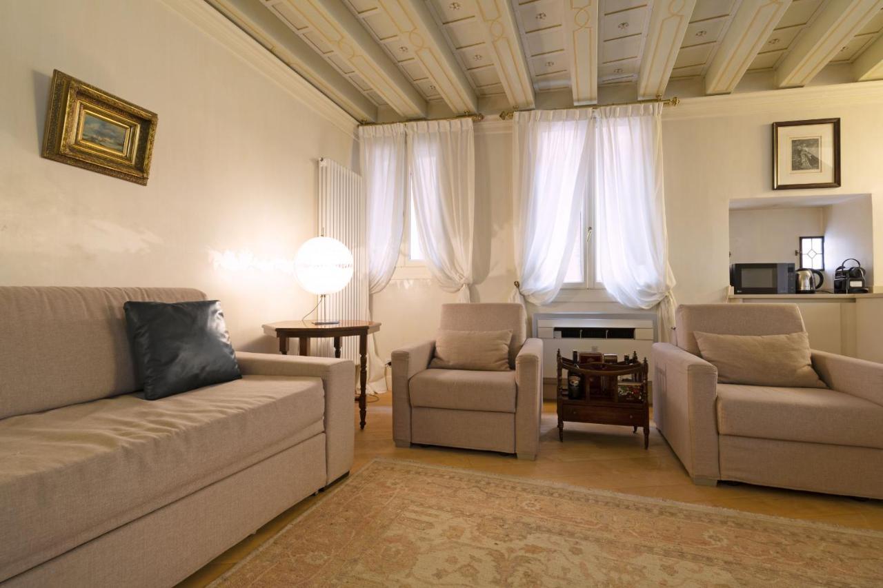 Gondola Luxury - Campo Santi Filippo E Giacomo By Wonderful Italy 威尼斯 外观 照片